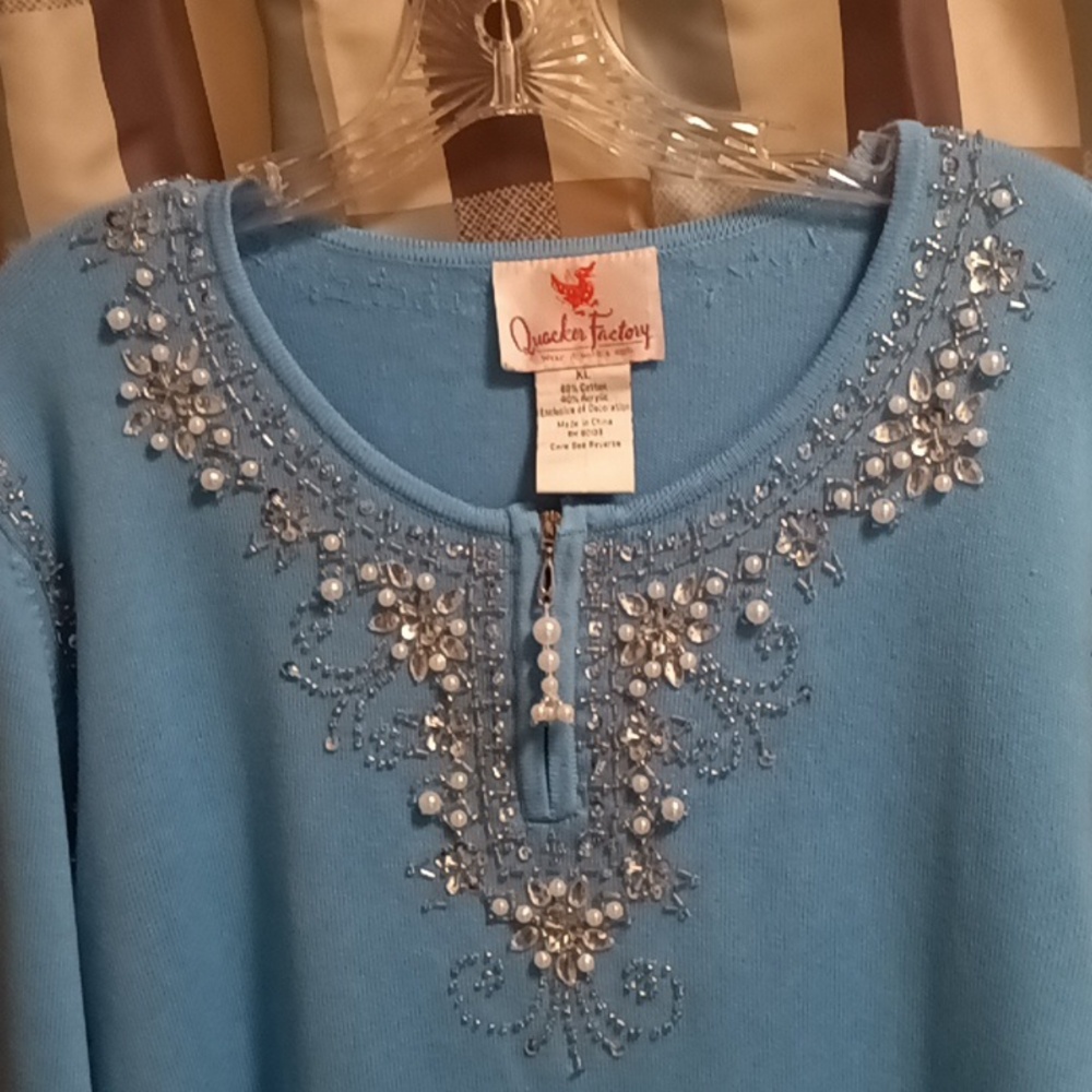 FINAL PRICE Quacker Factory v-neckline sweater/pearl embellishments XL - Picture 4 of 16